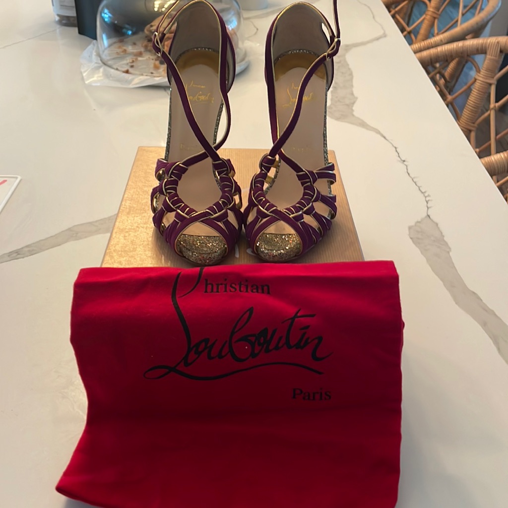 Brand New Vintage Christian Louboutin Heels